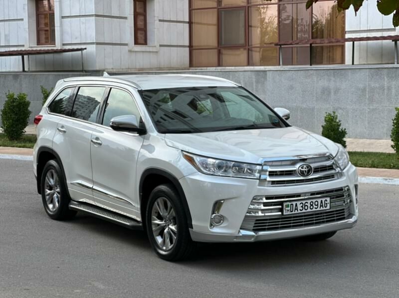 Toyota Highlander 2018 - 425 000 TMT - Aşgabat - img 2