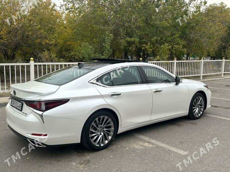 Lexus ES 350 2020 - 630 000 TMT - 30 мкр - img 4