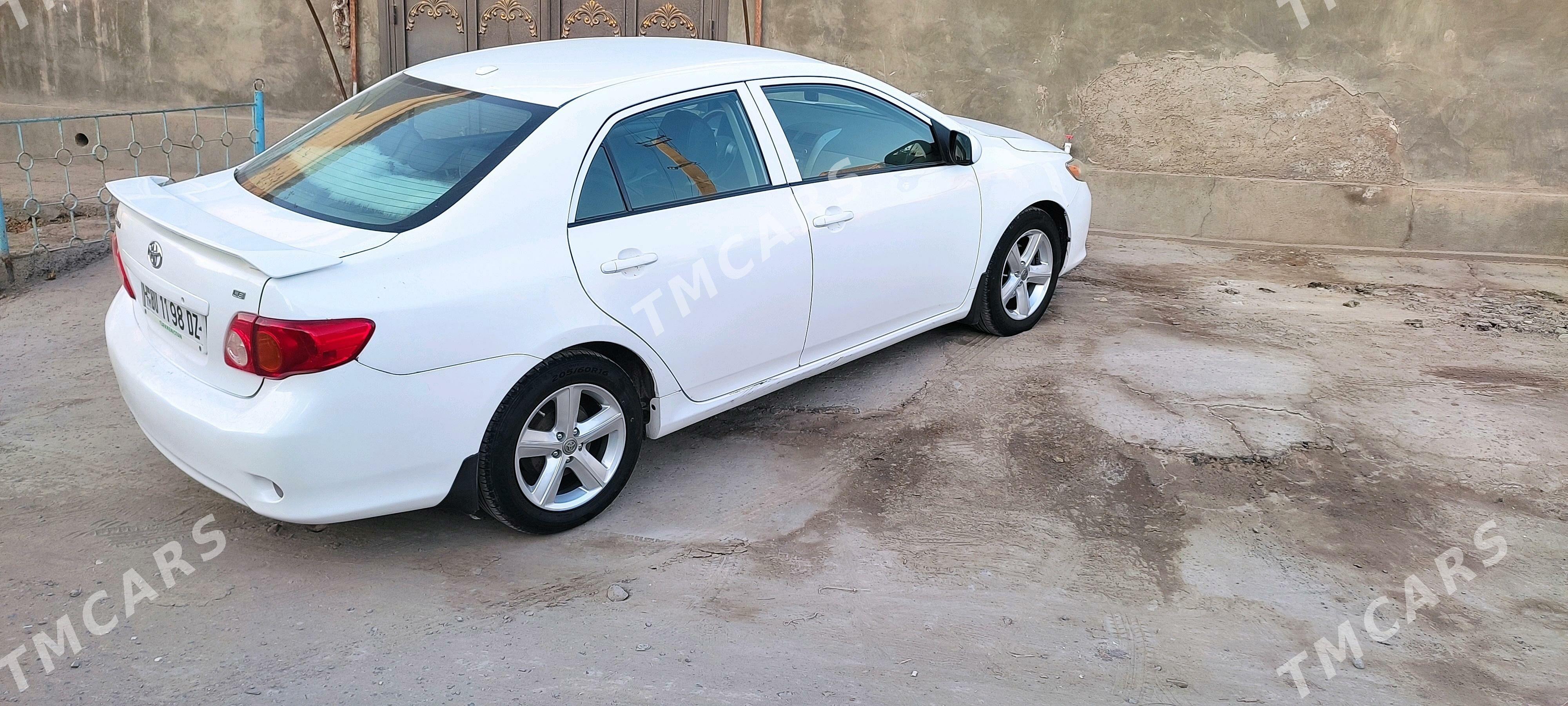 Toyota Corolla 2010 - 130 000 TMT - Daşoguz - img 2