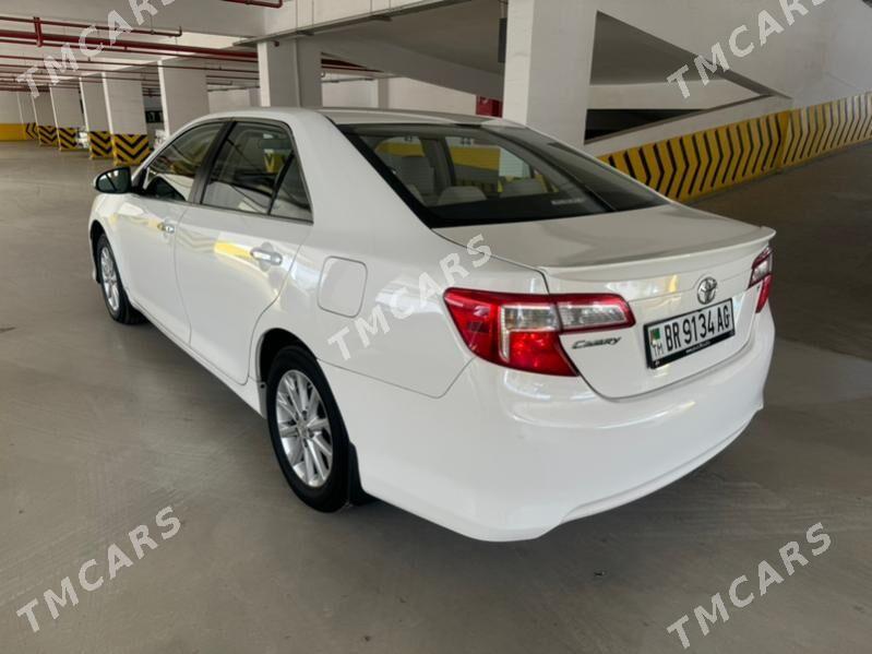 Toyota Camry 2013 - 215 000 TMT - Ашхабад - img 2