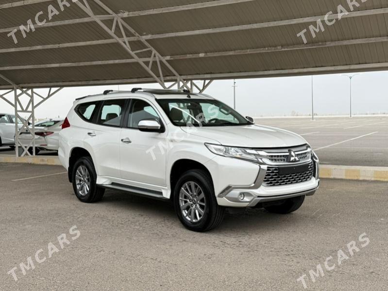 Mitsubishi Montero 2019 - 375 000 TMT - Ашхабад - img 2