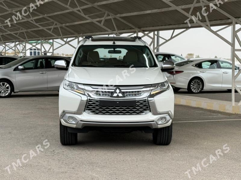 Mitsubishi Montero 2019 - 375 000 TMT - Ашхабад - img 7