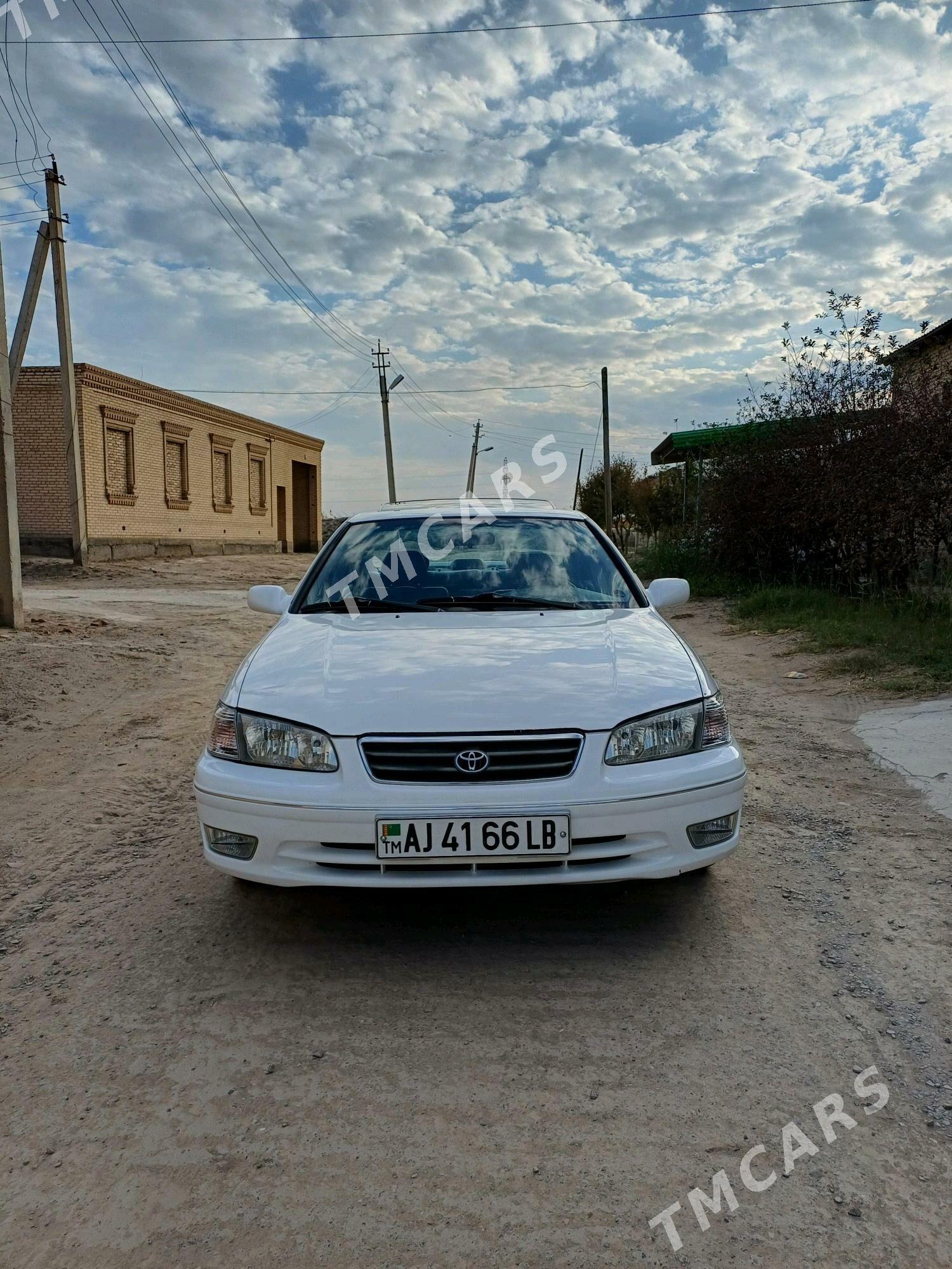 Toyota Camry 2000 - 170 000 TMT - Türkmenabat - img 4