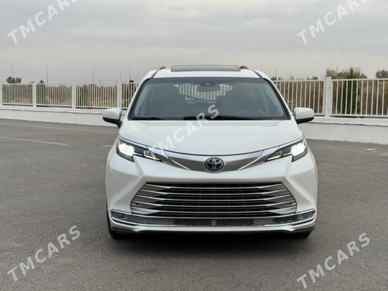 Toyota Sienna 2021 - 640 000 TMT - Ашхабад - img 4