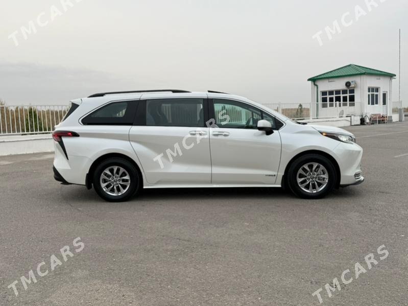 Toyota Sienna 2021 - 640 000 TMT - Ашхабад - img 2