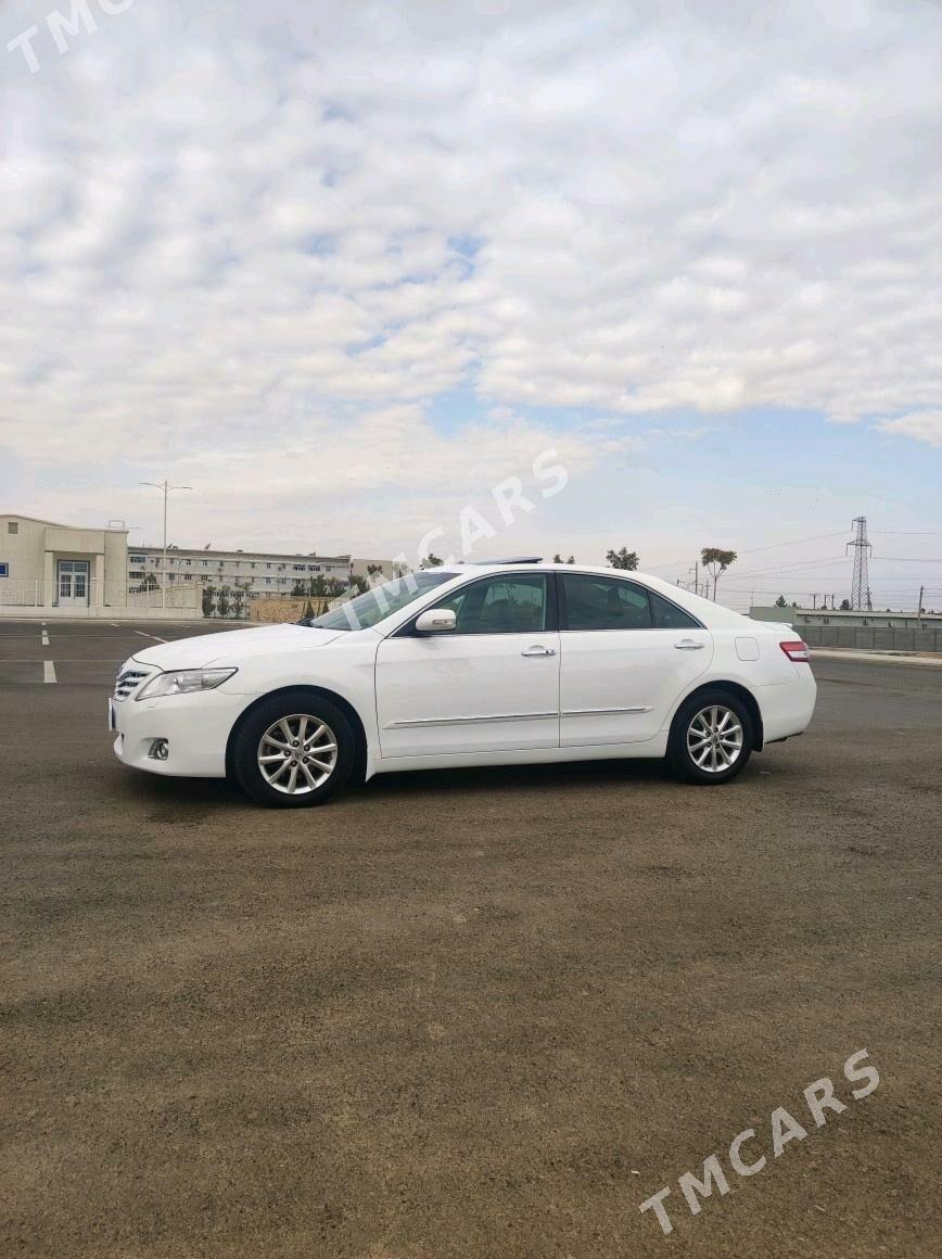 Toyota Camry 2011 - 190 000 TMT - Мары - img 2