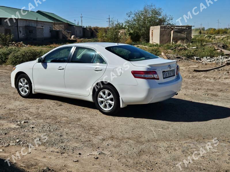 Toyota Camry 2011 - 180 000 TMT - Кёнеургенч - img 3