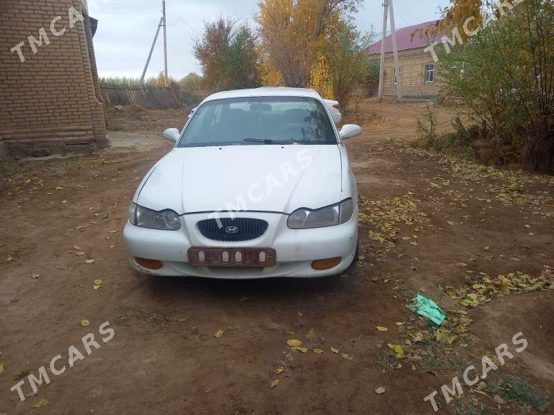 Hyundai Sonata 1996 - 16 000 TMT - Болдумсаз - img 2