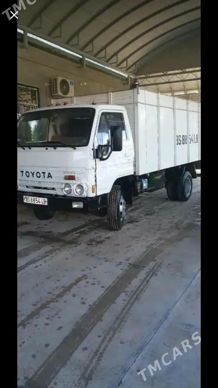 Toyota Dyna 1995 - 160 000 TMT - Dostluk - img 2