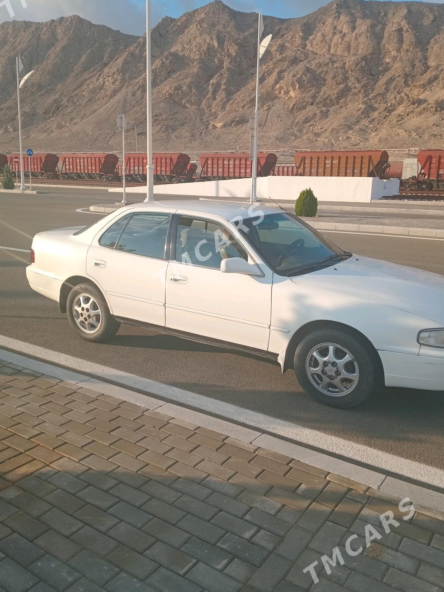 Toyota Camry 1996 - 64 000 TMT - Türkmenbaşy - img 3