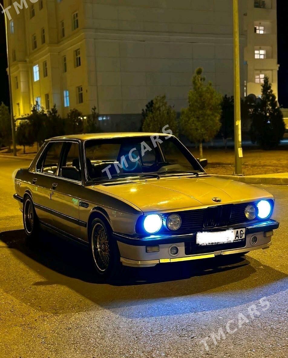 BMW 5 Series 2000 - 55 000 TMT - Ашхабад - img 2