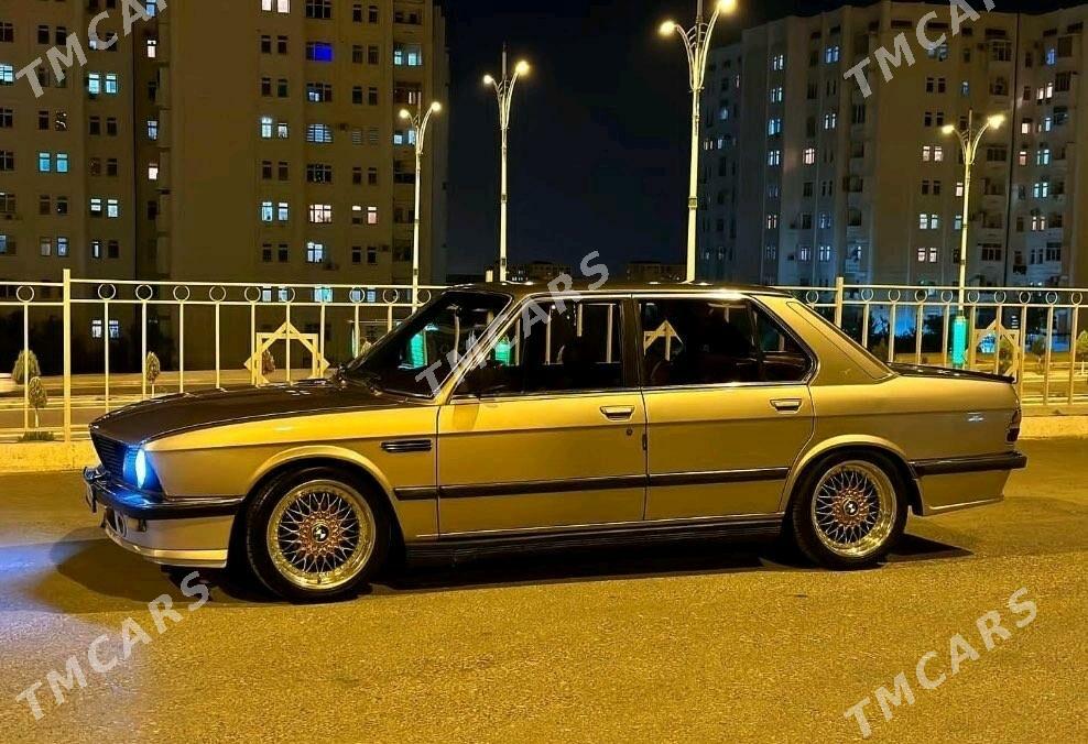 BMW 5 Series 2000 - 55 000 TMT - Ашхабад - img 5