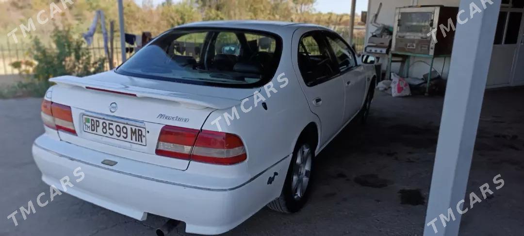 Nissan Maxima 2000 - 50 000 TMT - Мары - img 6