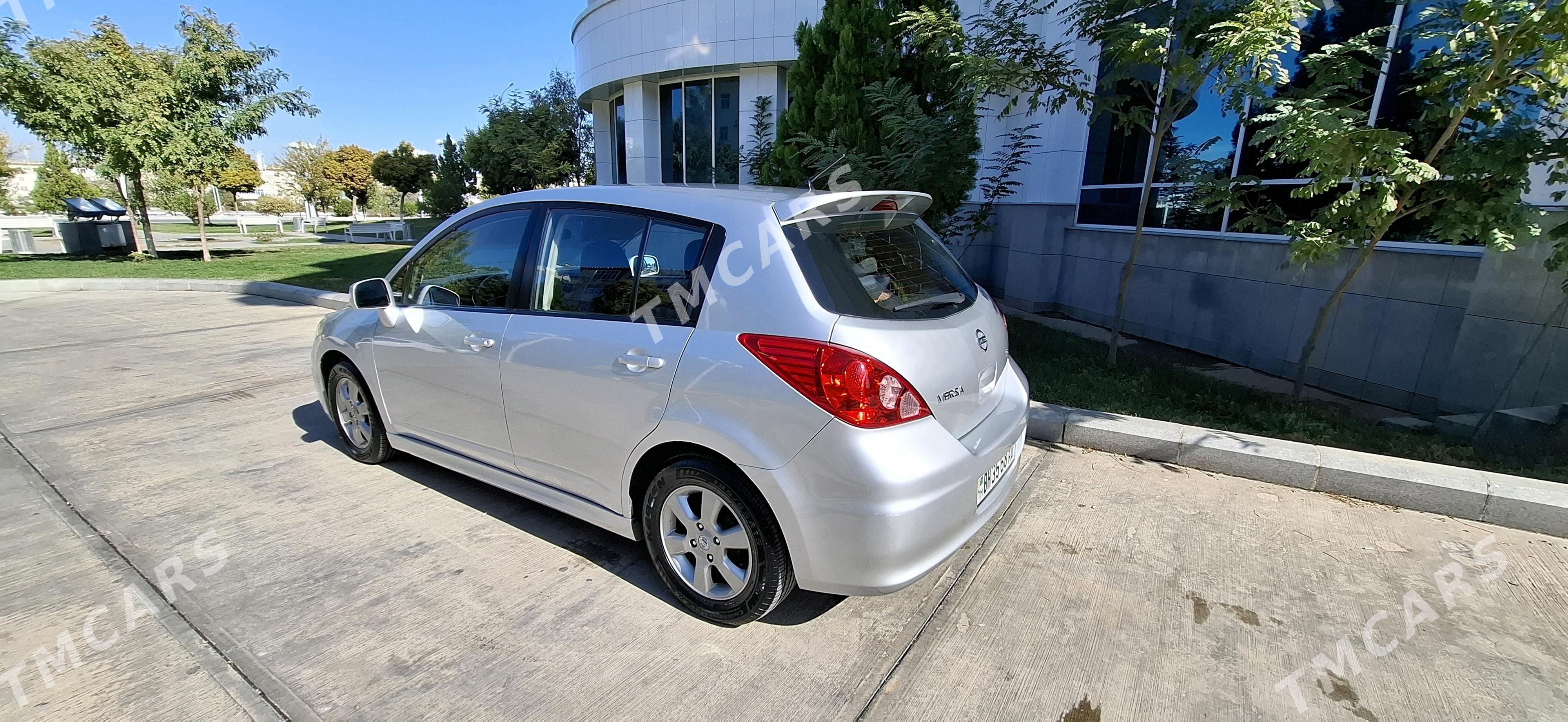 Nissan Versa 2009 - 127 000 TMT - Herrikgala - img 2