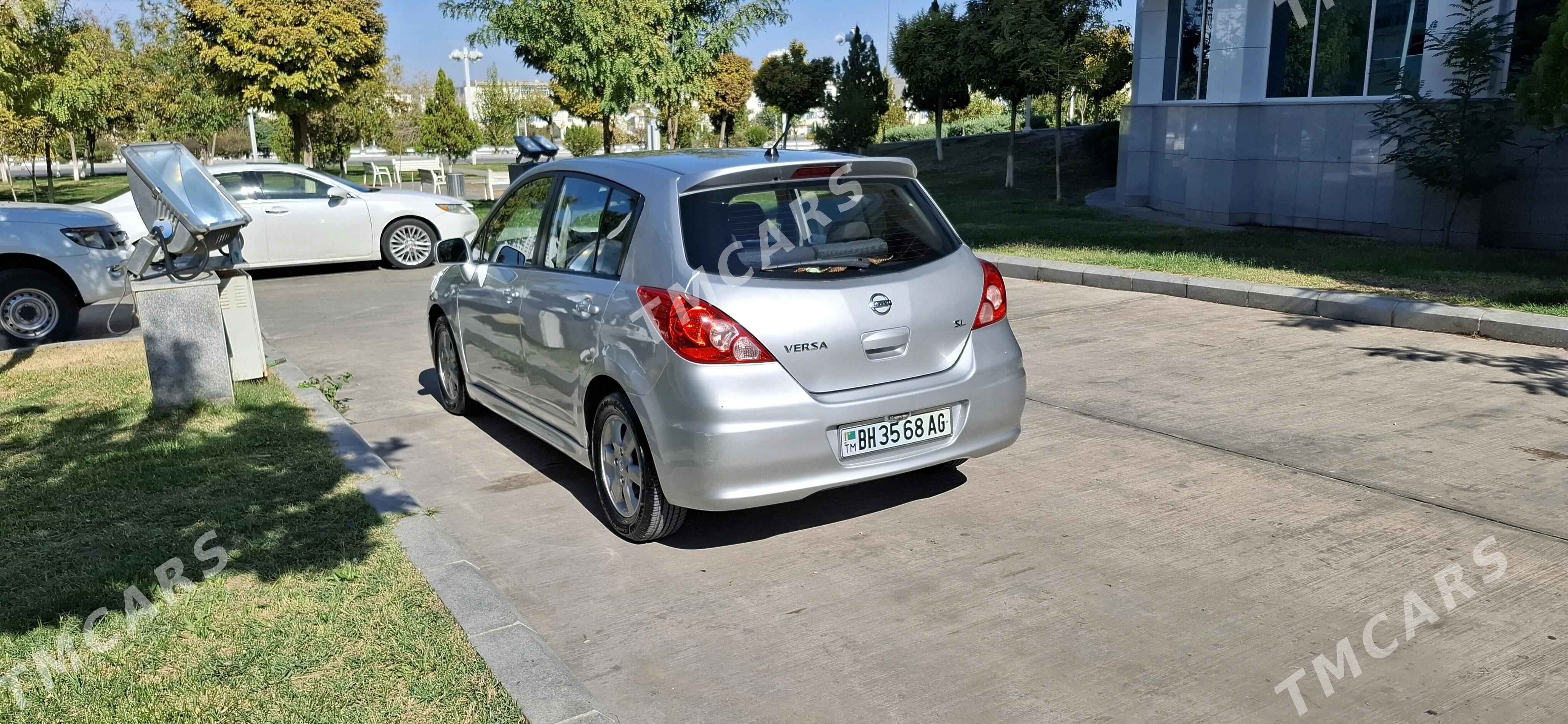 Nissan Versa 2009 - 127 000 TMT - Herrikgala - img 3