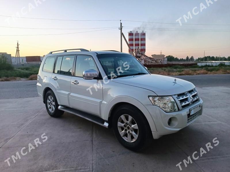 Mitsubishi Pajero 2012 - 240 000 TMT - Мары - img 3