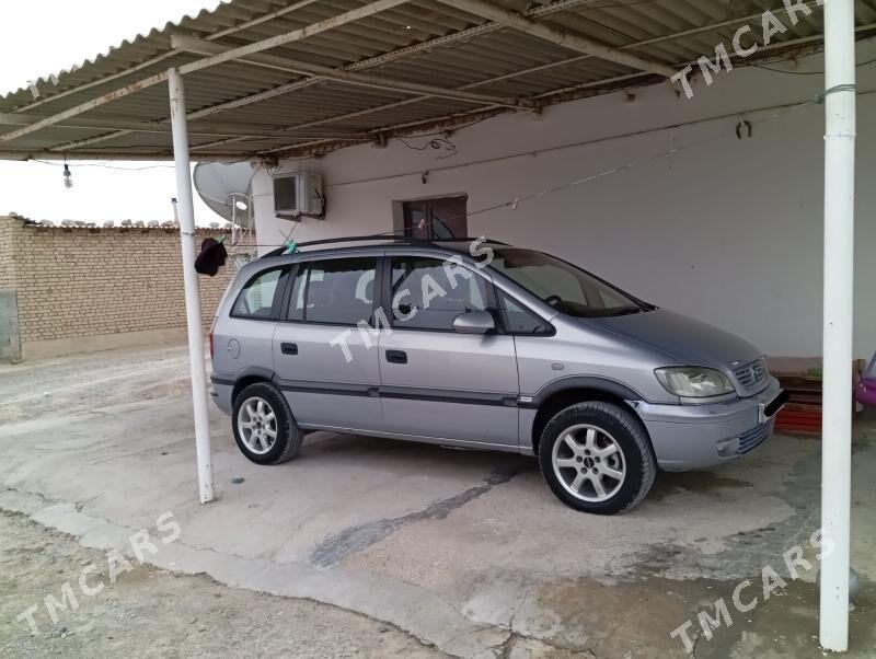 Opel Zafira 2001 - 75 000 TMT - Бахарден - img 3