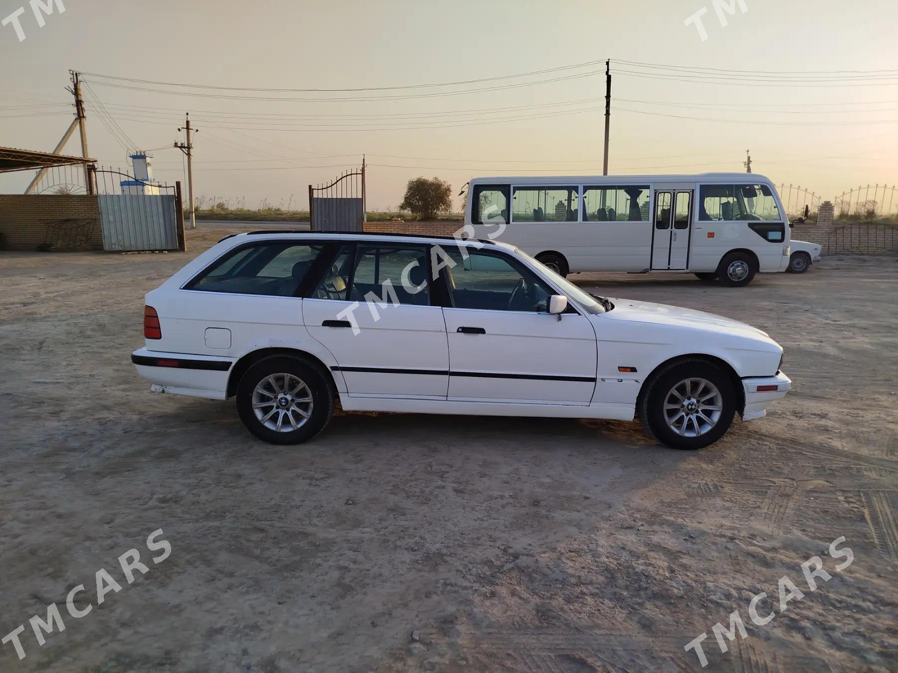 BMW 540 1995 - 42 000 TMT - Mary - img 5