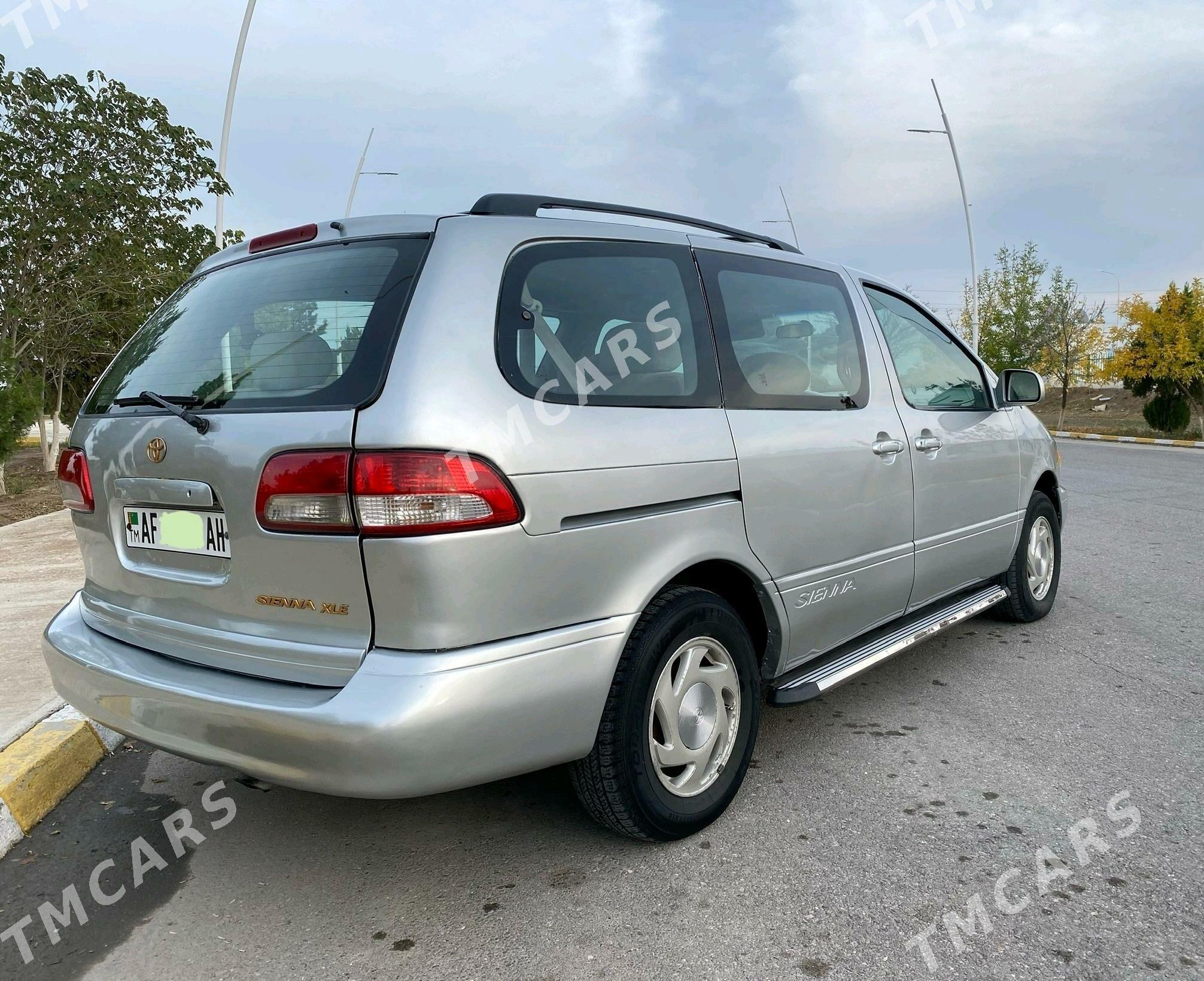 Toyota Sienna 2002 - 135 000 TMT - Tejen - img 3