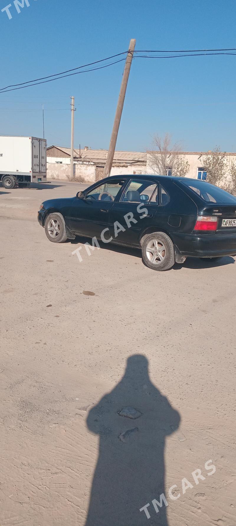 Toyota Corolla 1994 - 40 000 TMT - Гурбансолтан Едже - img 3