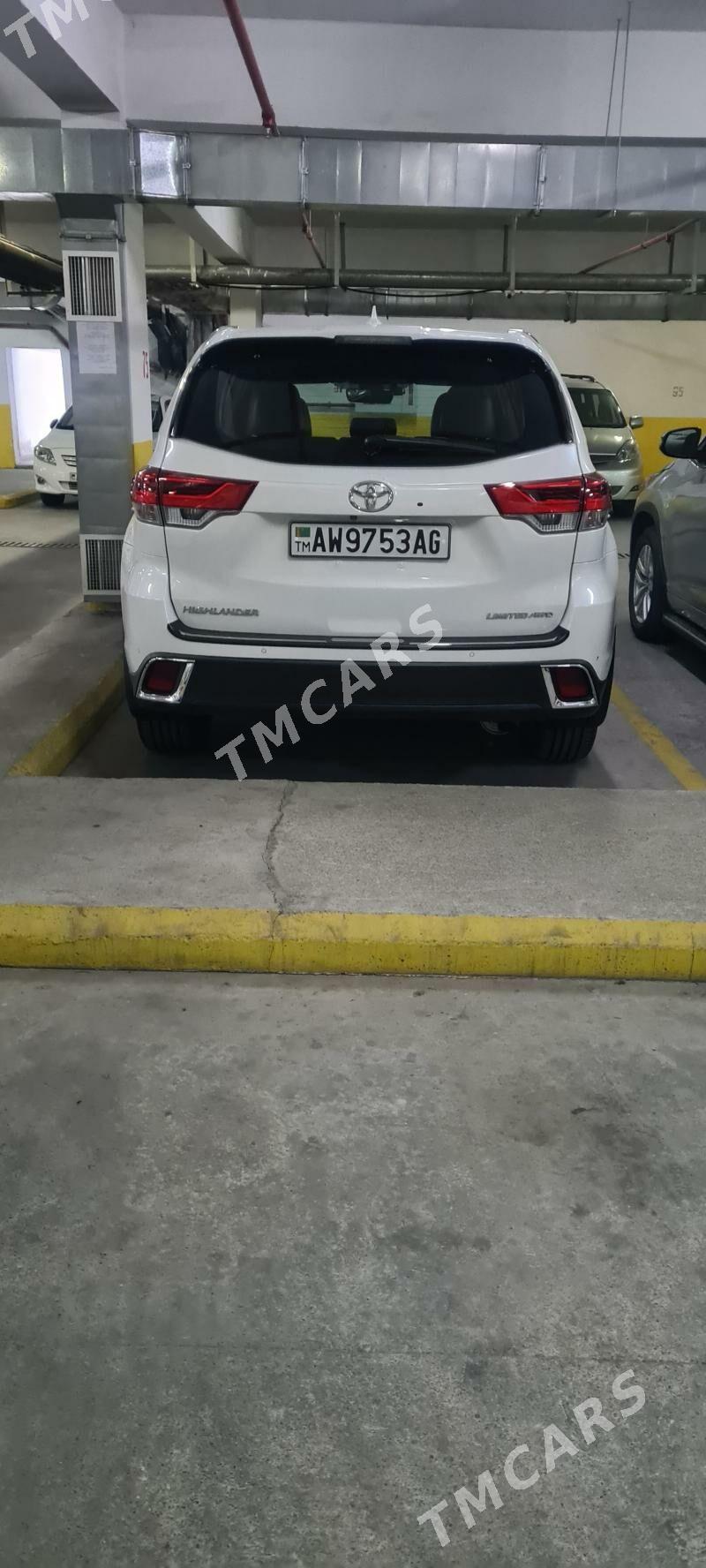 Toyota Highlander 2019 - 736 000 TMT - Aşgabat - img 5