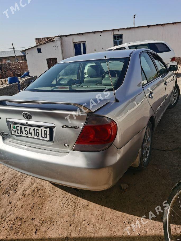 Toyota Camry 2004 - 130 000 TMT - Керки - img 3