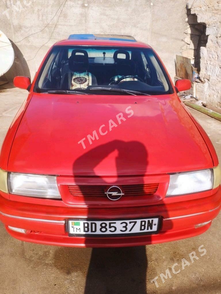 Opel Vectra 1991 - 27 000 TMT - Gyzylarbat - img 2