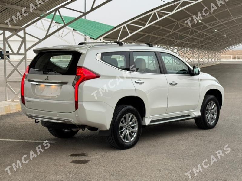 Mitsubishi Montero Sport 2020 - 385 000 TMT - Aşgabat - img 8