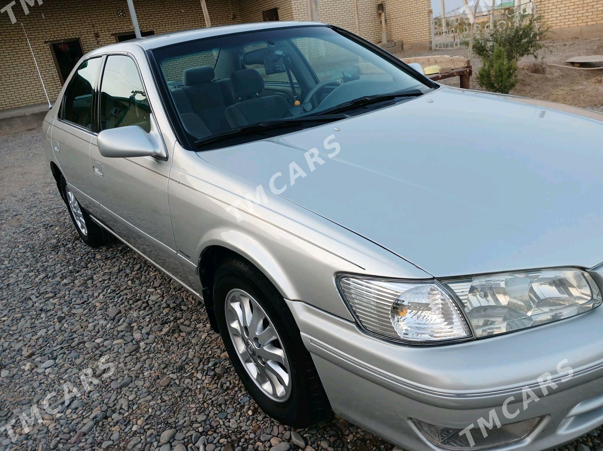 Toyota Camry 2001 - 130 000 TMT - Sarahs - img 2