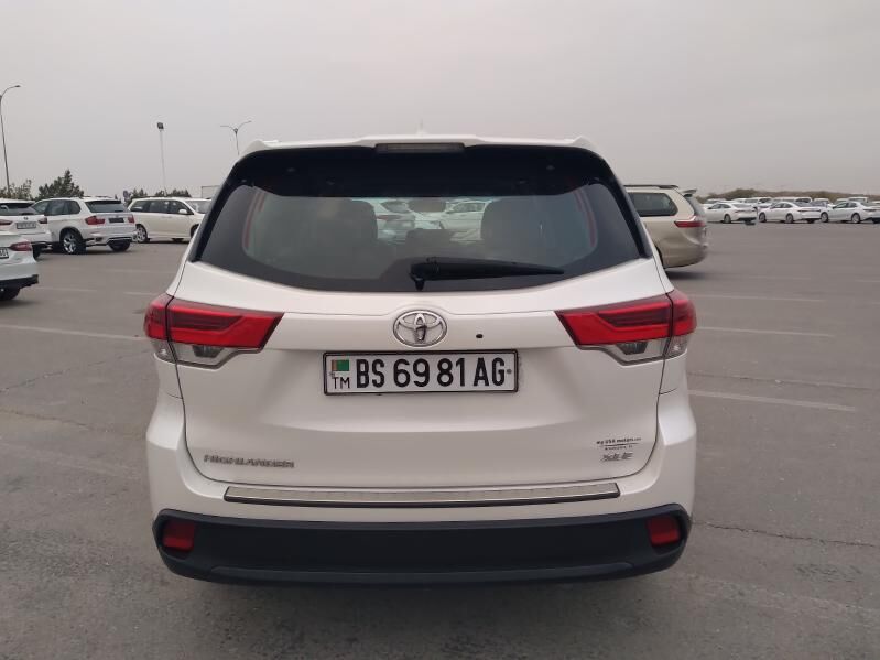 Toyota Highlander 2019 - 490 000 TMT - Aşgabat - img 8