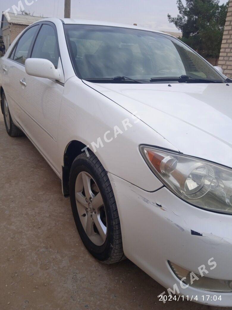 Toyota Camry 2005 - 125 000 TMT - Baýramaly - img 3