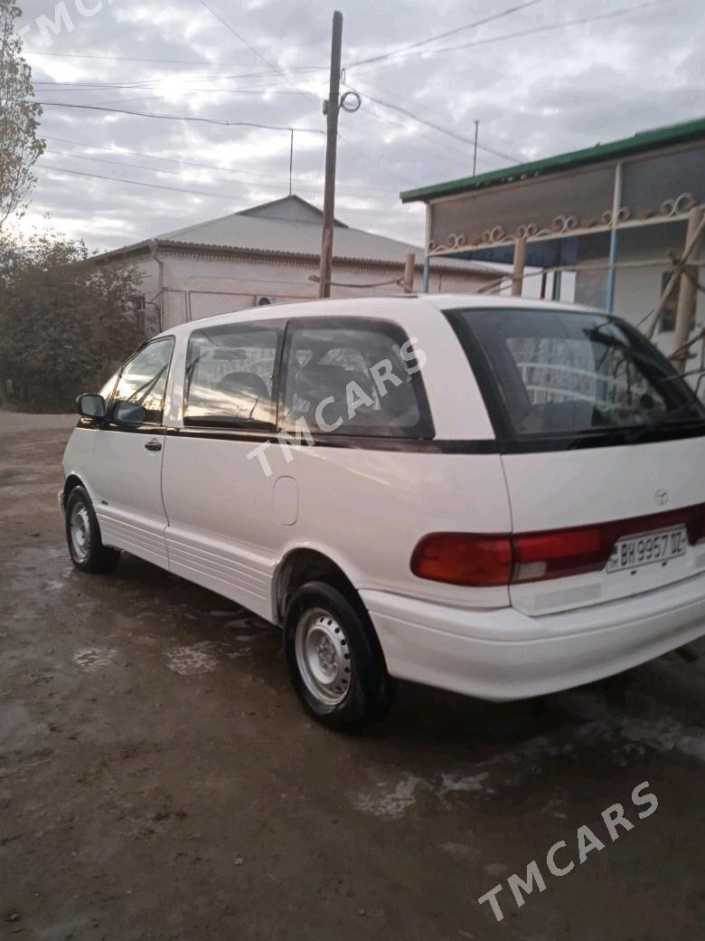 Toyota Previa 1992 - 70 000 TMT - Гурбансолтан Едже - img 3