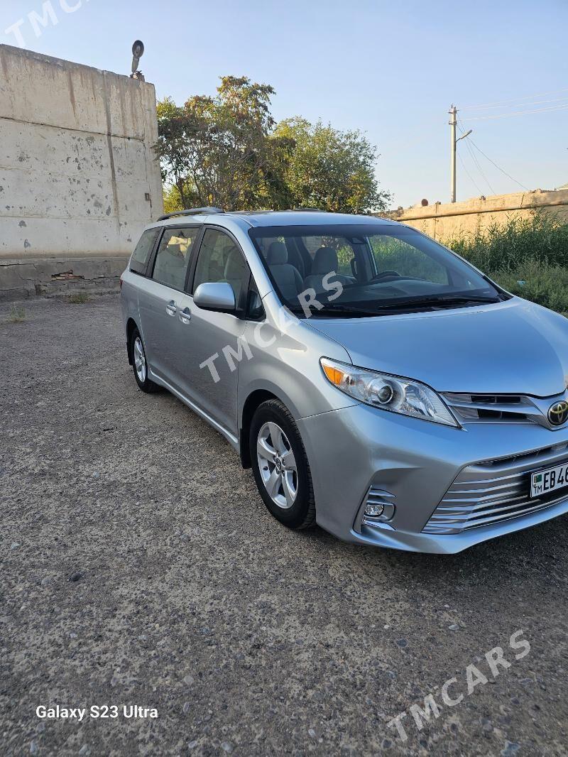 Toyota Sienna 2019 - 400 000 TMT - Mary - img 2