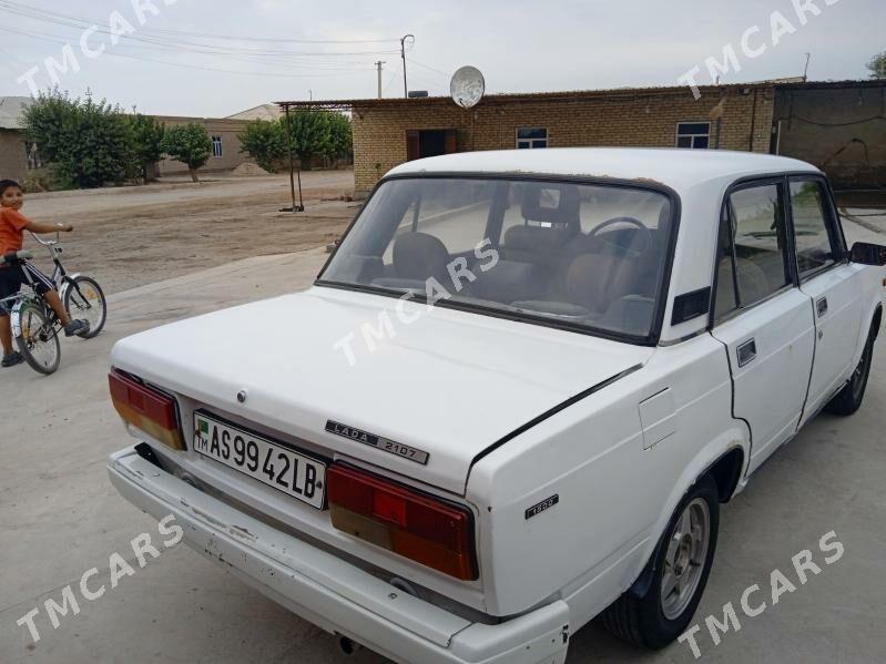 Lada VAZ-2107 1995 - 10 000 TMT - Farap - img 3