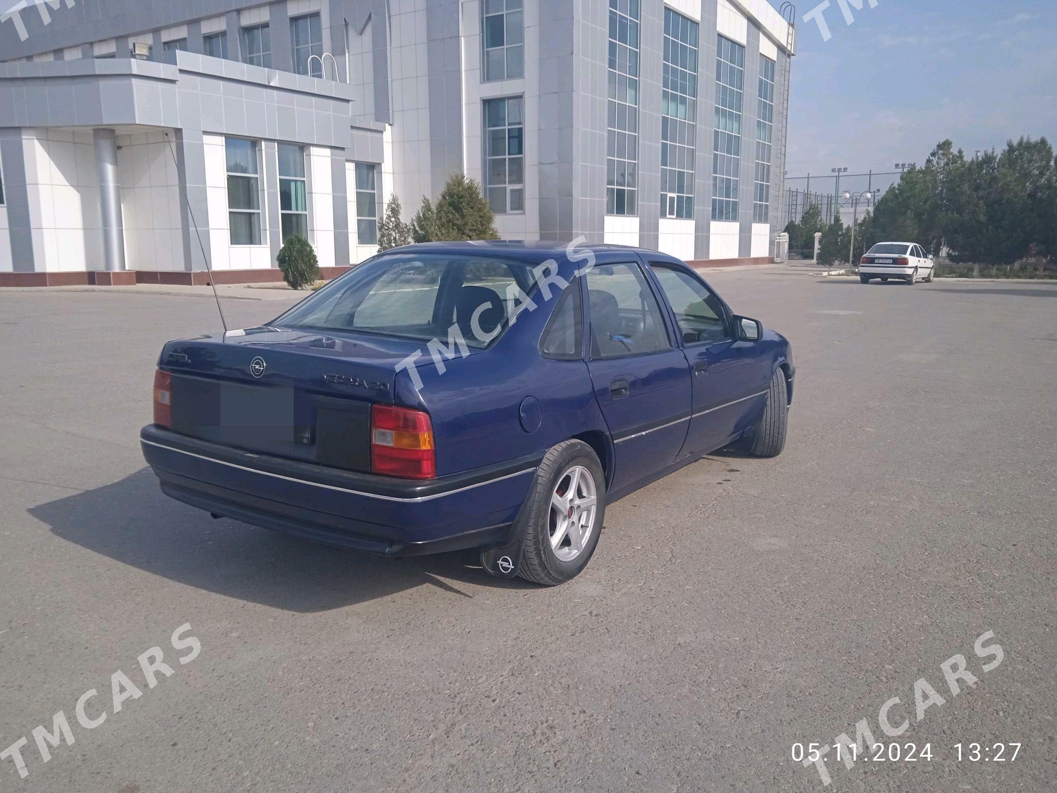 Opel Vectra 1990 - 32 000 TMT - Фарап - img 2