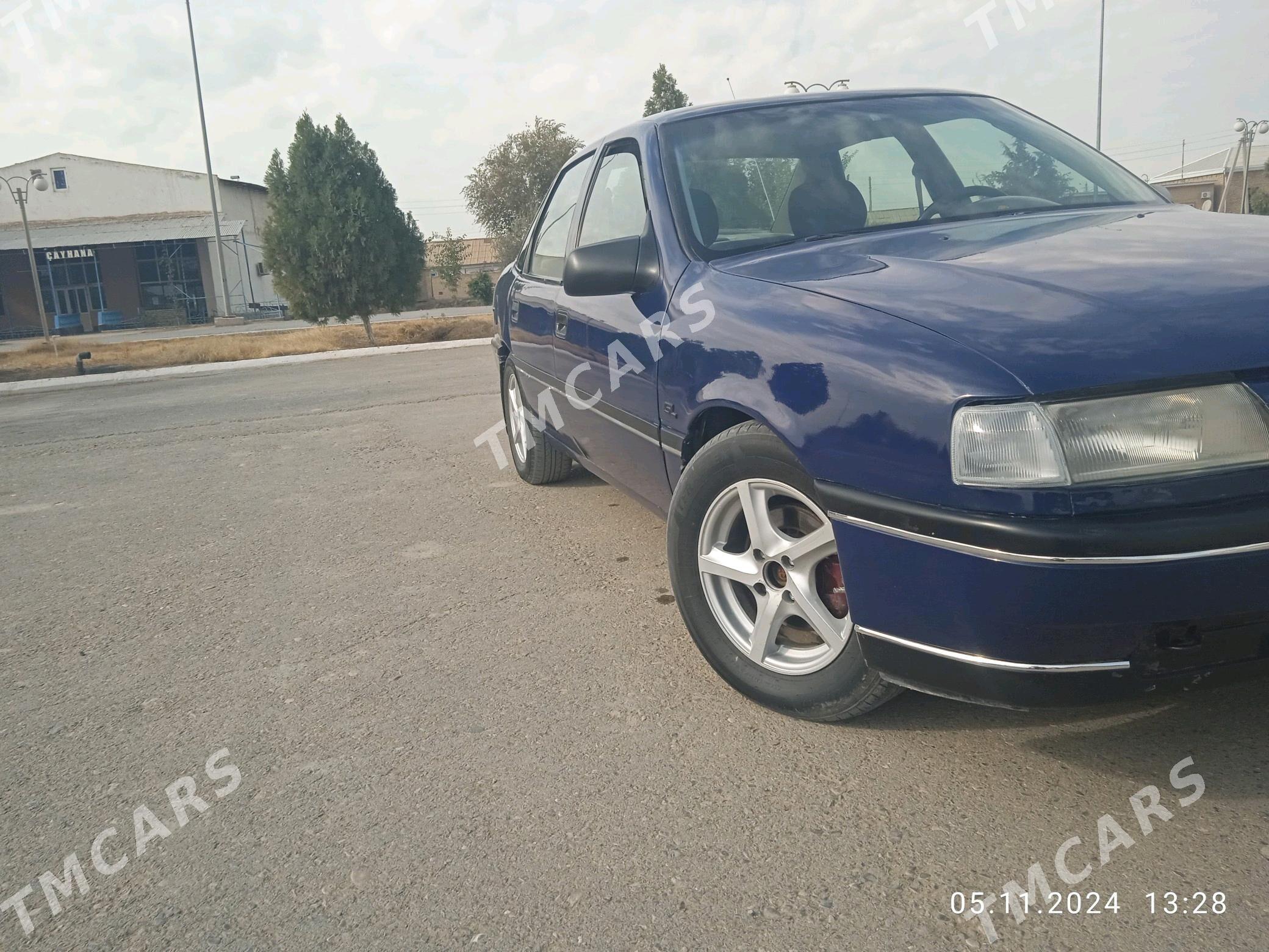 Opel Vectra 1990 - 32 000 TMT - Farap - img 8