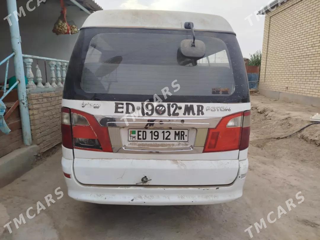 Toyota Hiace 2012 - 80 000 TMT - Сакарчага - img 3