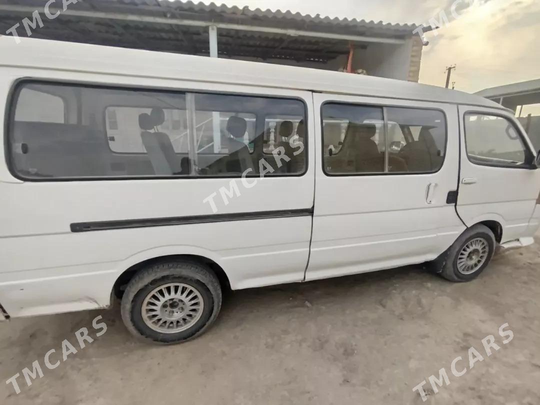 Toyota Hiace 2012 - 80 000 TMT - Сакарчага - img 2