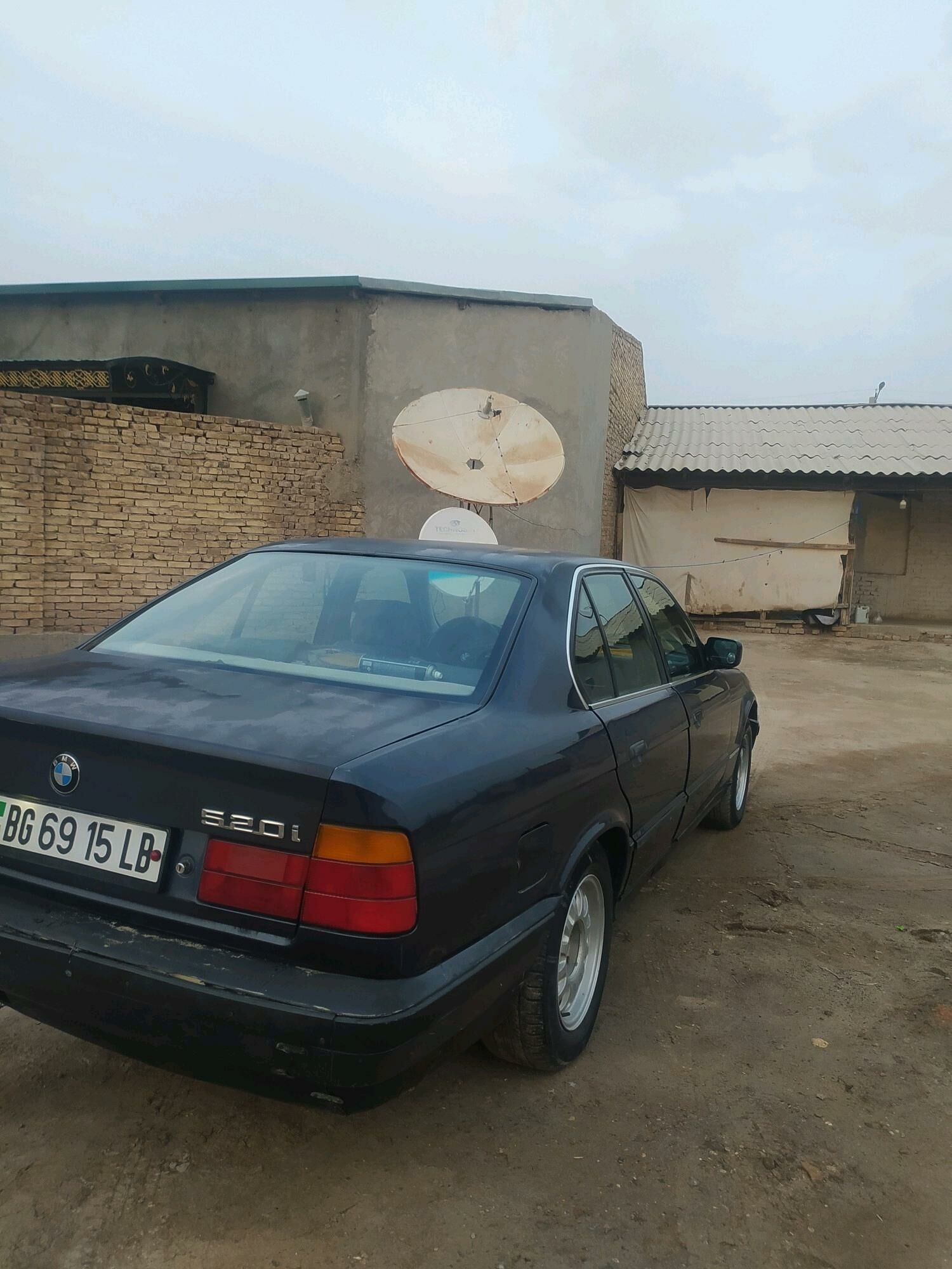 BMW 520 1990 - 30 000 TMT - Saýat - img 5