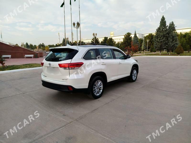 Toyota Highlander 2019 - 380 000 TMT - Мары - img 4