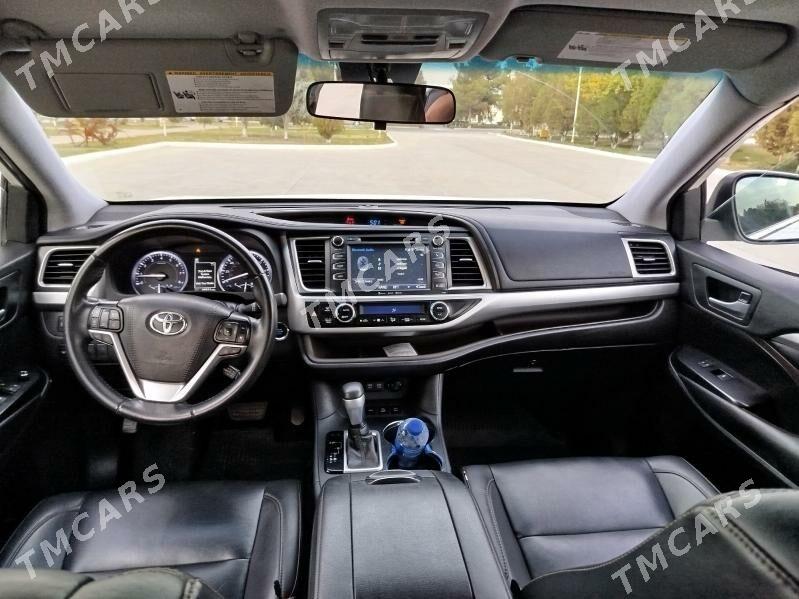 Toyota Highlander 2019 - 380 000 TMT - Мары - img 9