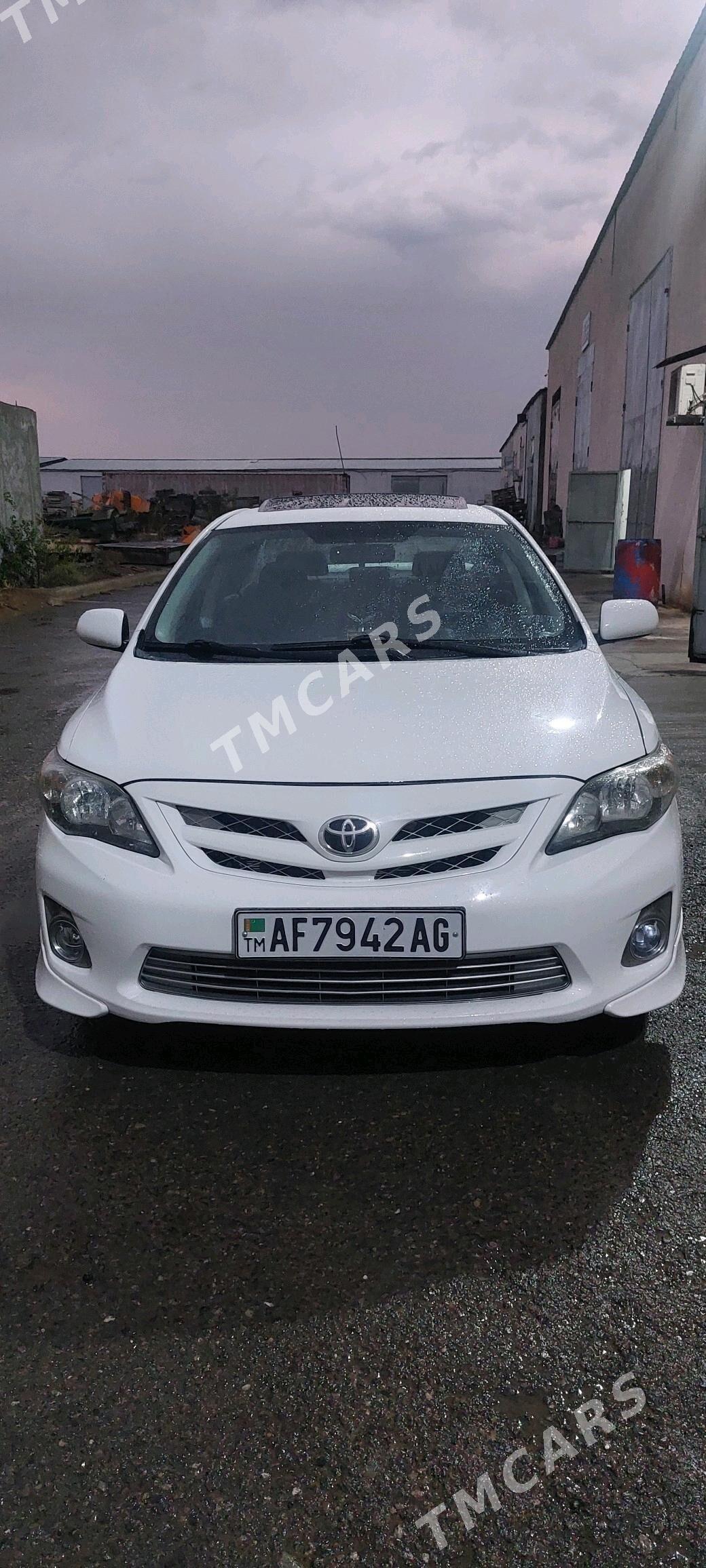 Toyota Corolla 2012 - 150 000 TMT - Büzmeýin GRES - img 3