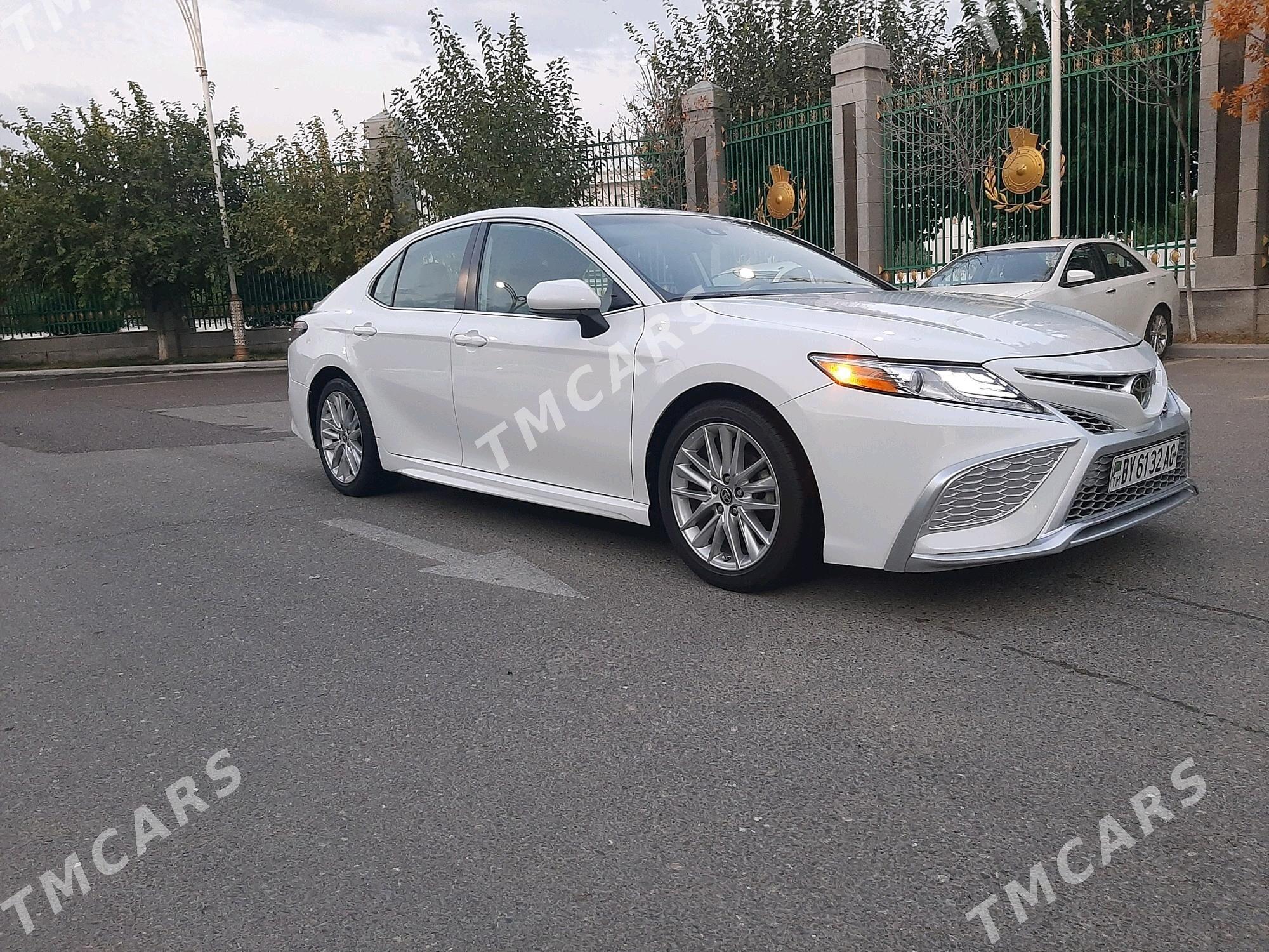 Toyota Camry 2021 - 279 000 TMT - Aşgabat - img 2