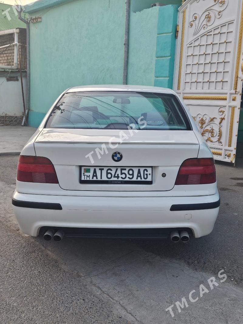 BMW E39 1996 - 110 000 TMT - Aşgabat - img 9