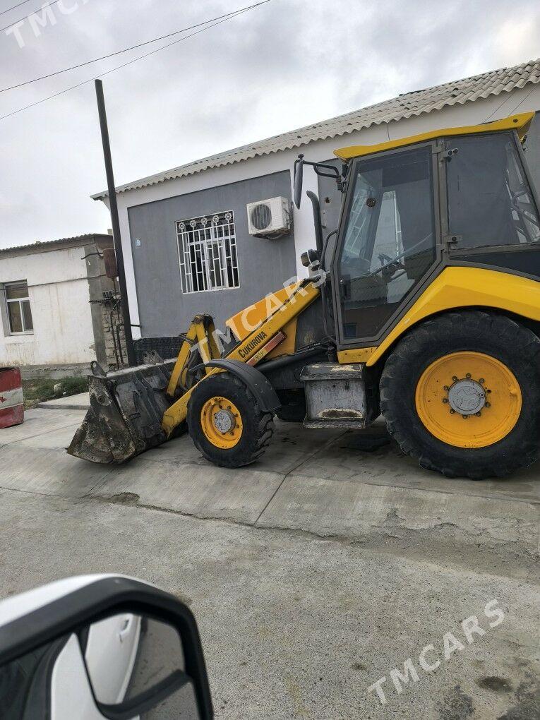 JCB 3CX Compact 2010 - 400 000 TMT - Bagyr - img 2