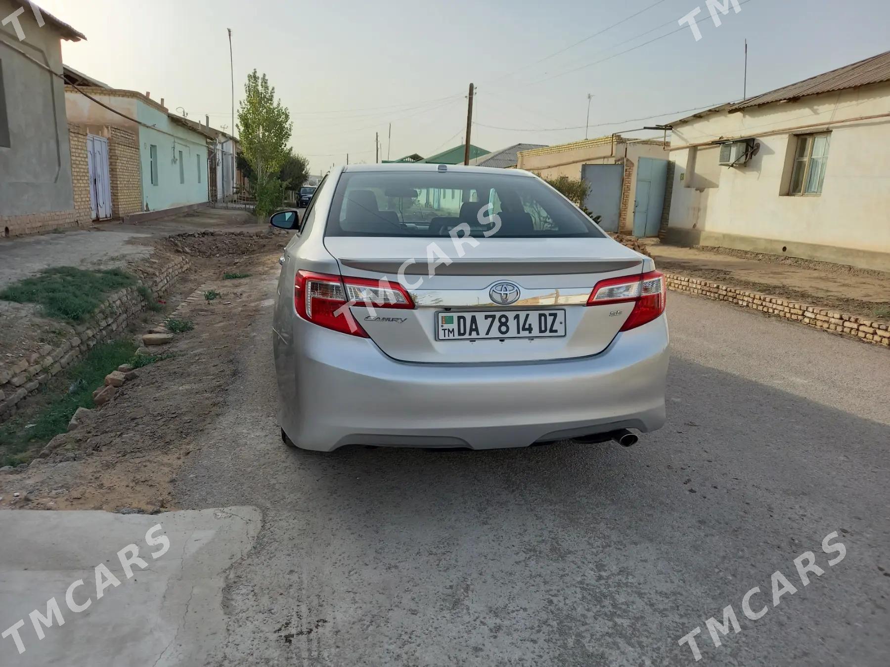 Toyota Camry 2014 - 210 000 TMT - Гороглы (Тагта) - img 3