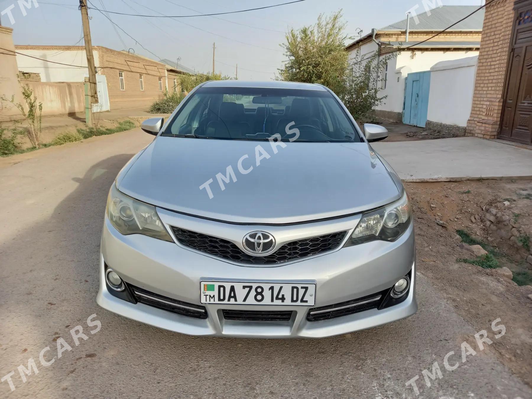 Toyota Camry 2014 - 210 000 TMT - Гороглы (Тагта) - img 2