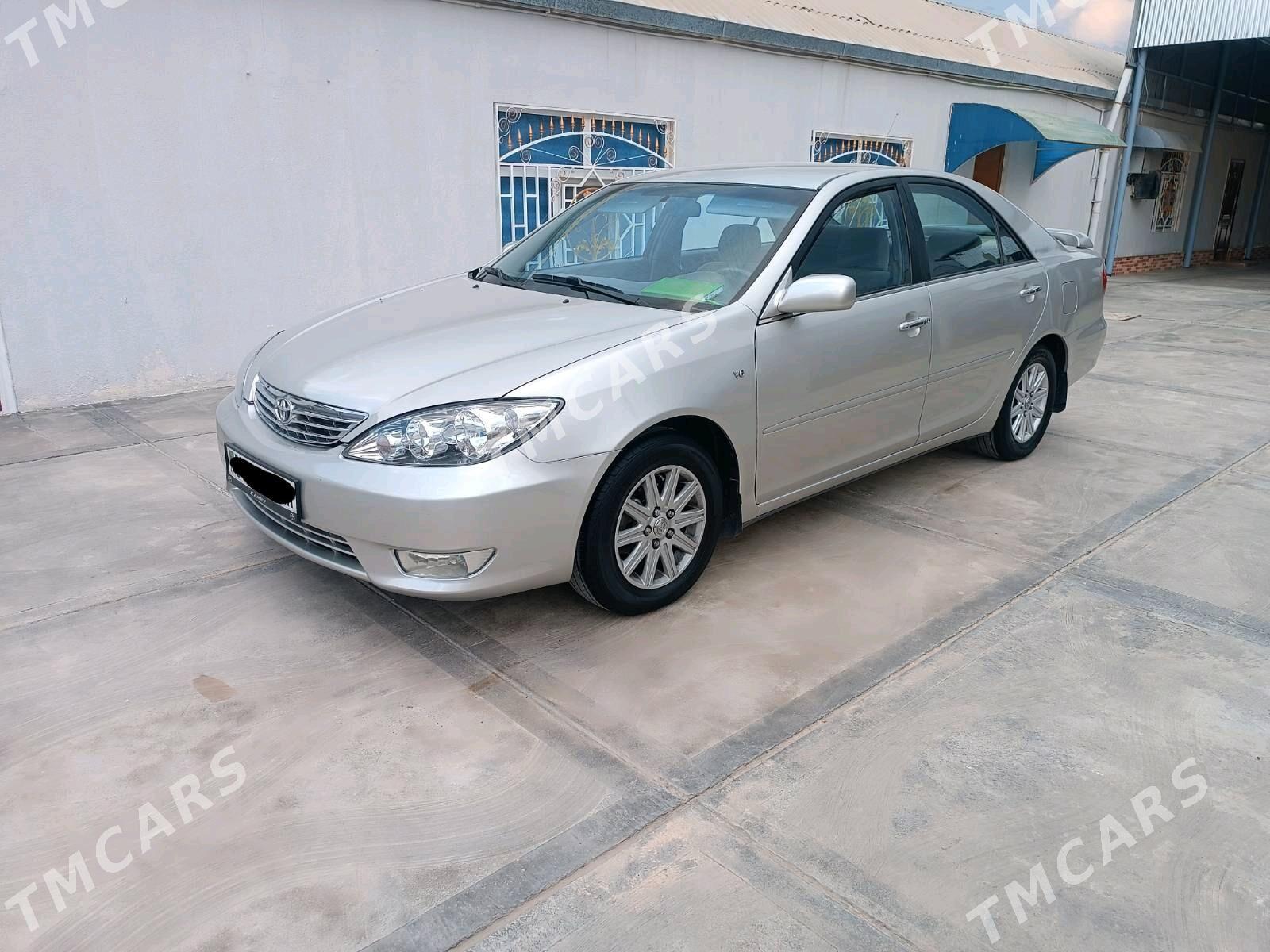 Toyota Camry 2003 - 165 000 TMT - Гёкдепе - img 4