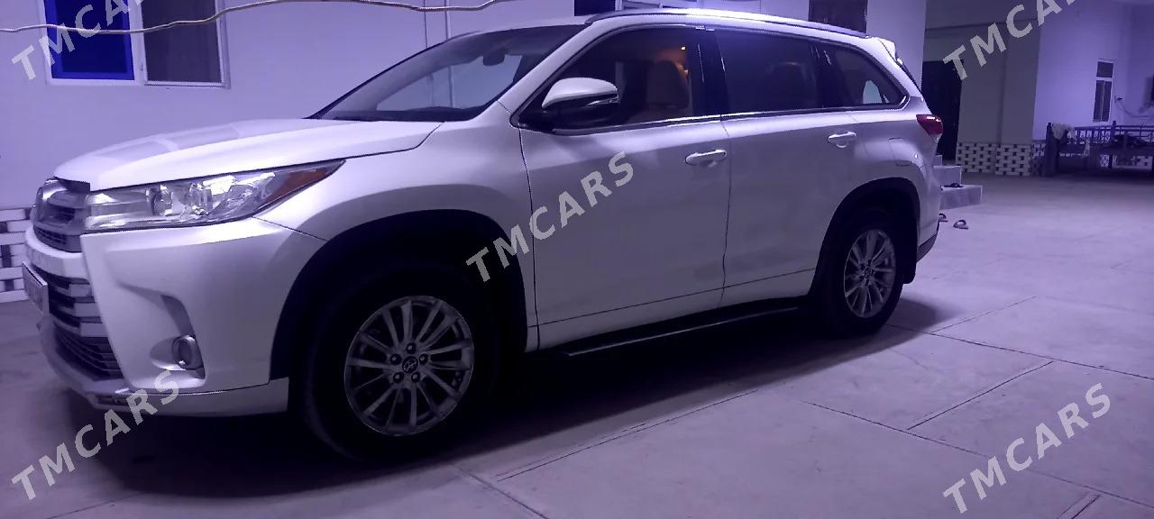 Toyota Highlander 2019 - 395 000 TMT - Çärjew - img 4