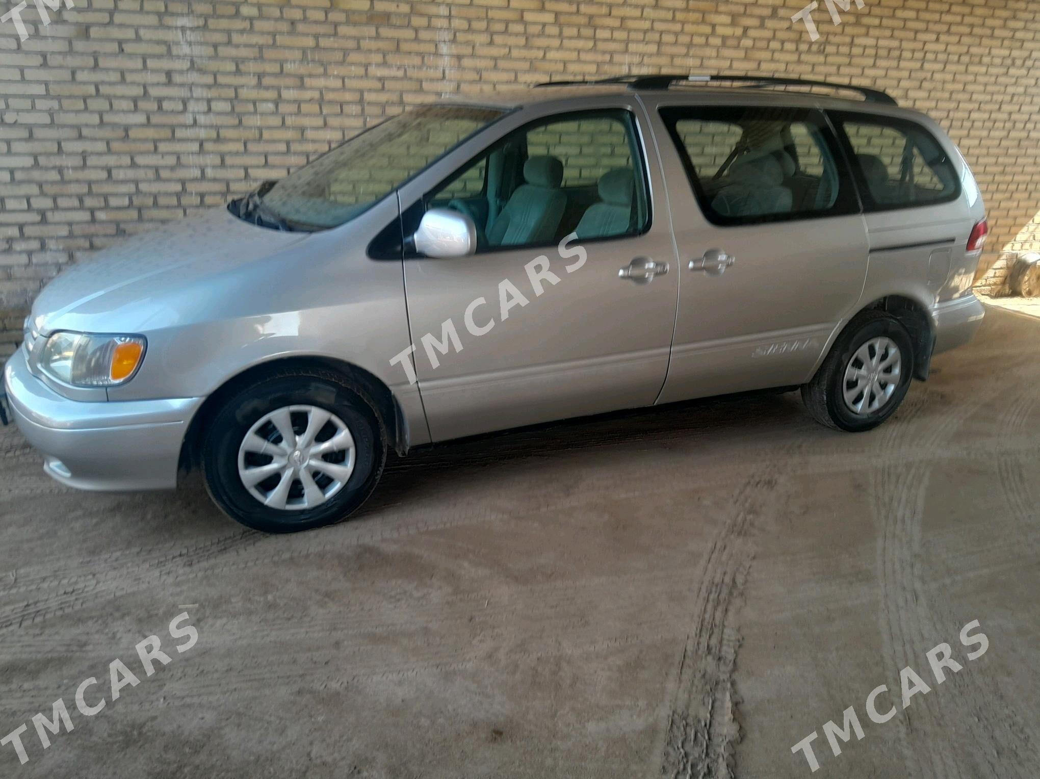 Toyota Sienna 2002 - 135 000 TMT - Kerki - img 3